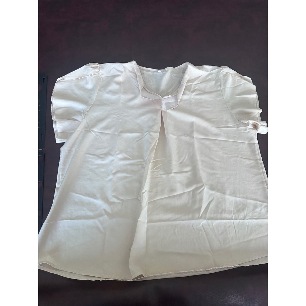 Women's 3XL Champagne Beige Blouse Short Sleeve Pleated Front Lightweight Top